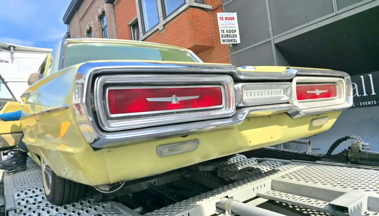 Ford Thunderbird, foto 10