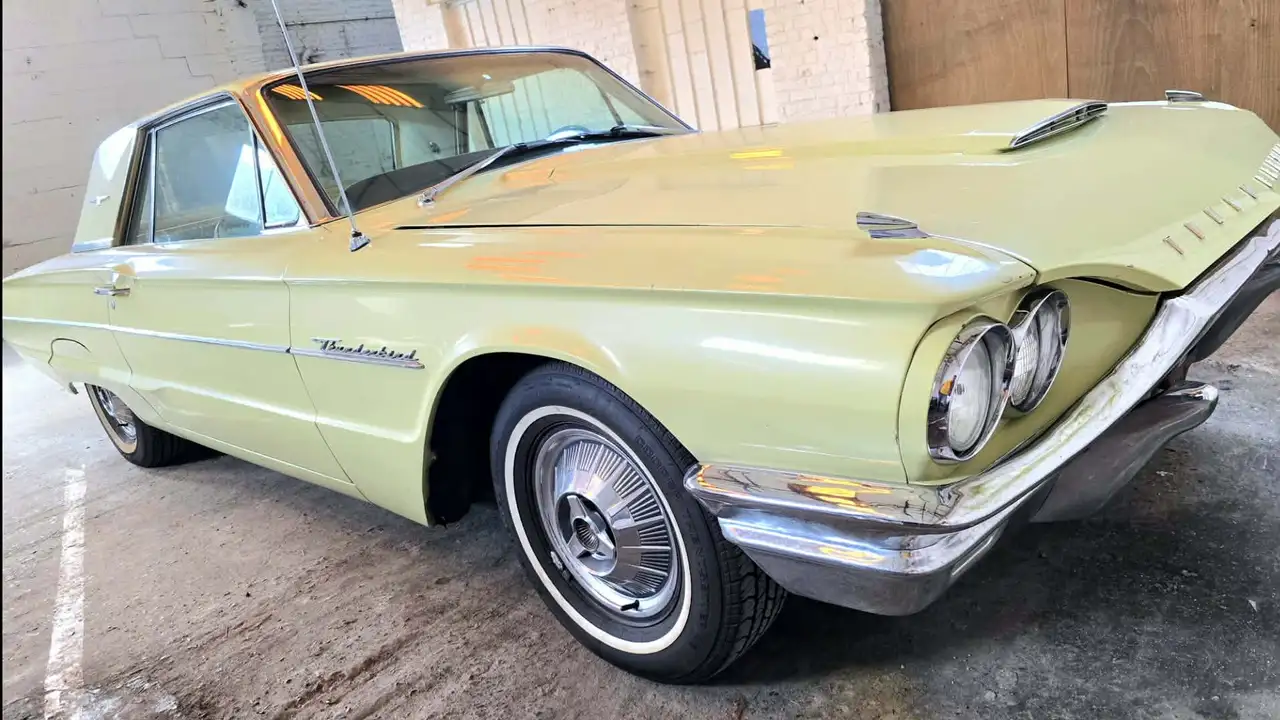 Ford Thunderbird, foto 4