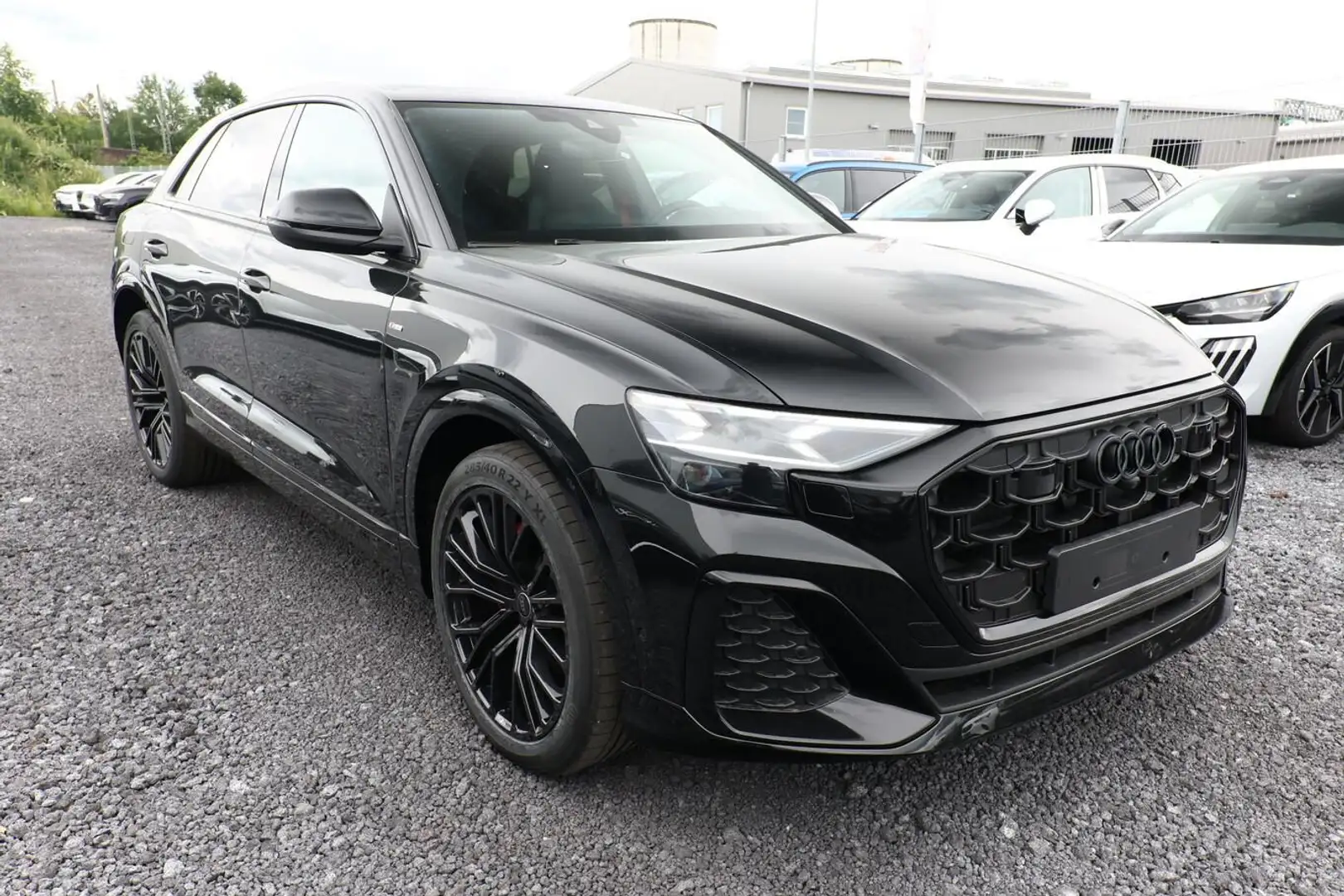 Audi Q8 S line 2xS AssistenzP+ 22Z Laser Pano HUD Klim4... Schwarz - 2