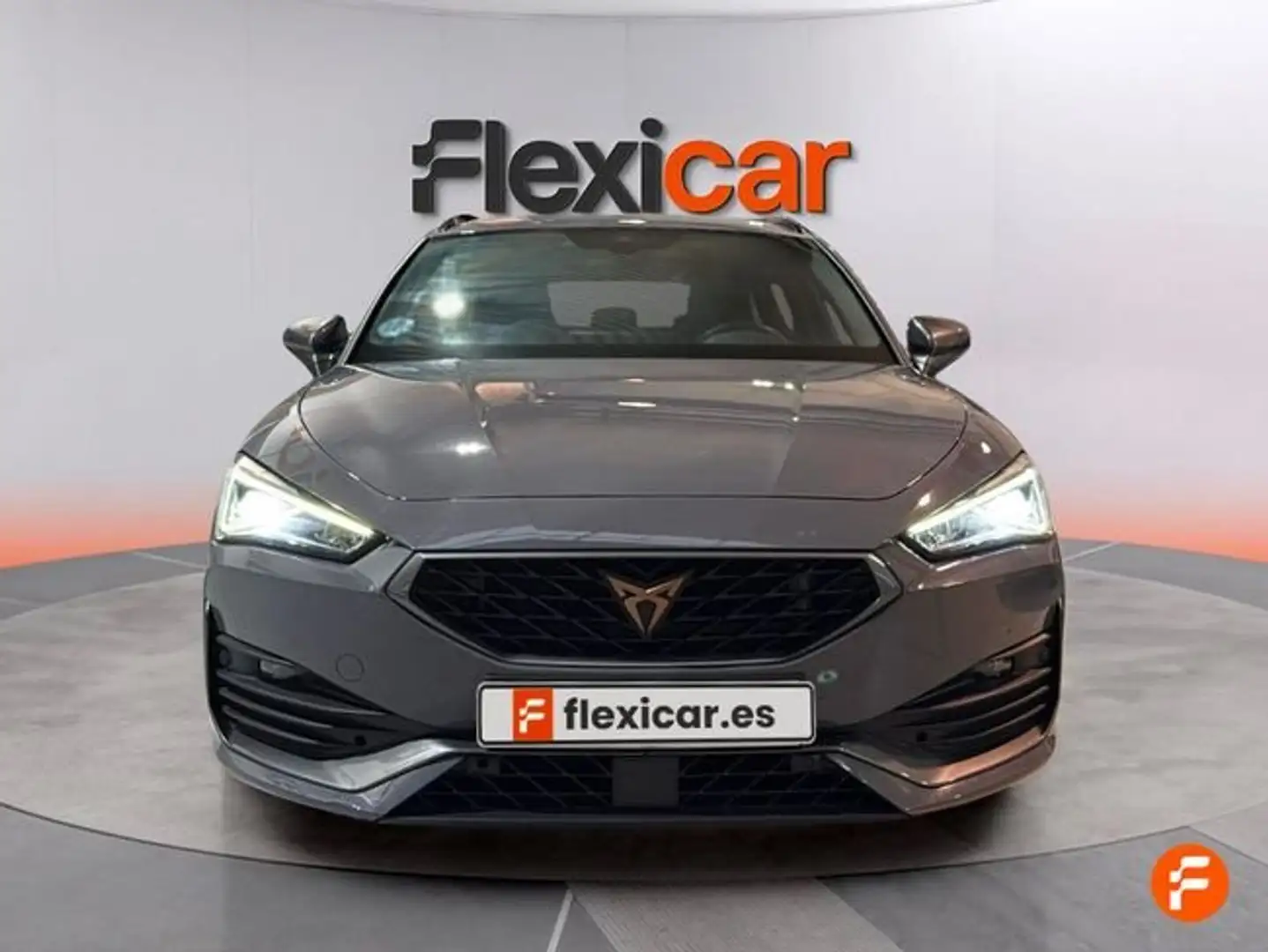 CUPRA 1.5 eTSI 110kW 150CV) DSG Gris - 2