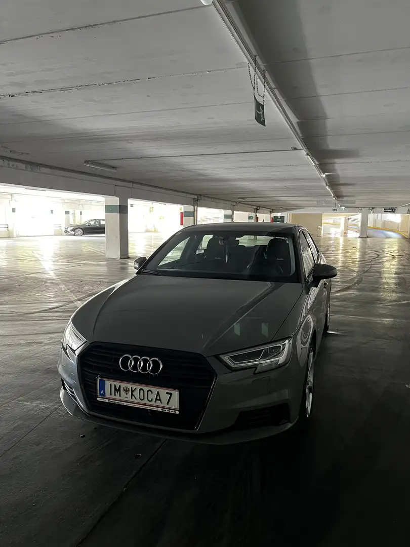 Audi A3 SB 35 TDI S-tronic design Grau - 2