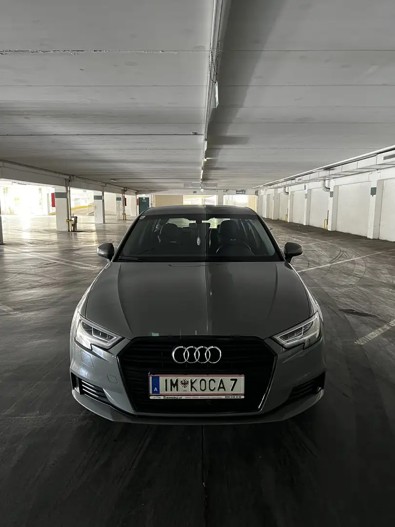 Audi A3 SB 35 TDI S-tronic design Grau - 1