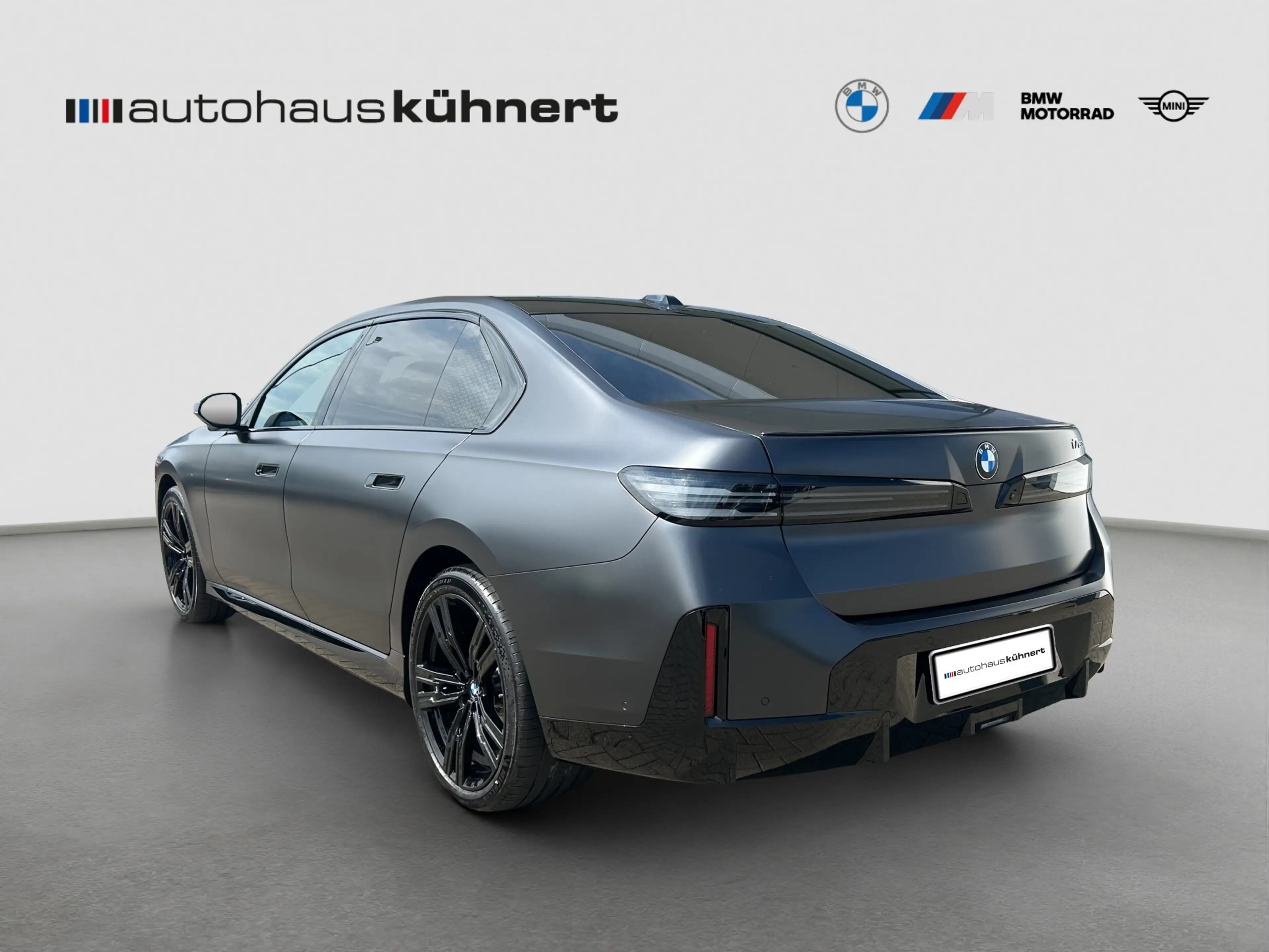 BMW i7 60 xDrive Lim M-Sport UPE: 173.430 EUR — photo 5