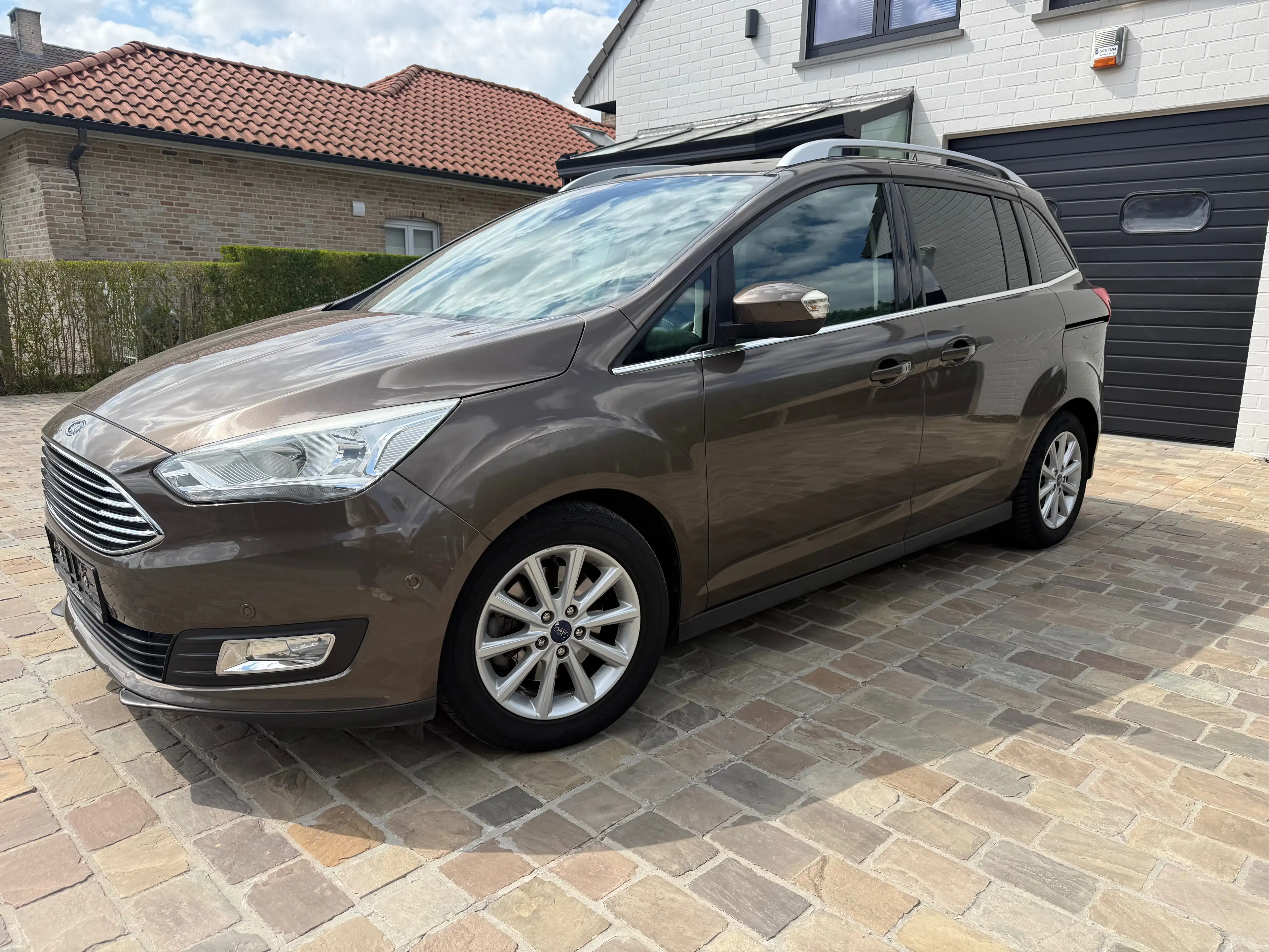 Ford Grand C-Max 7pl  1.0 EcoBoost Business Edition  S-S