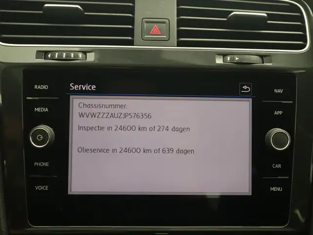 Volkswagen Golf view 13