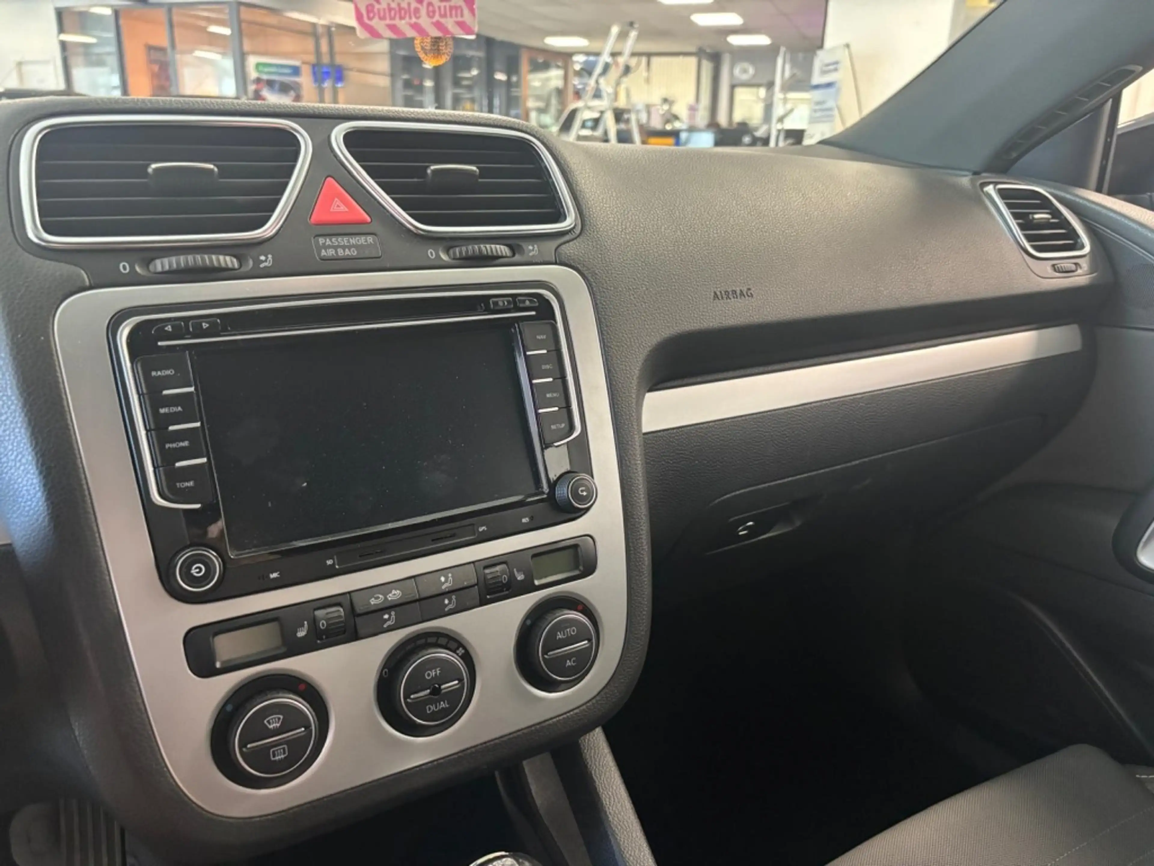Volkswagen Scirocco 2.0 TSI AUTOMAAT — photo 12