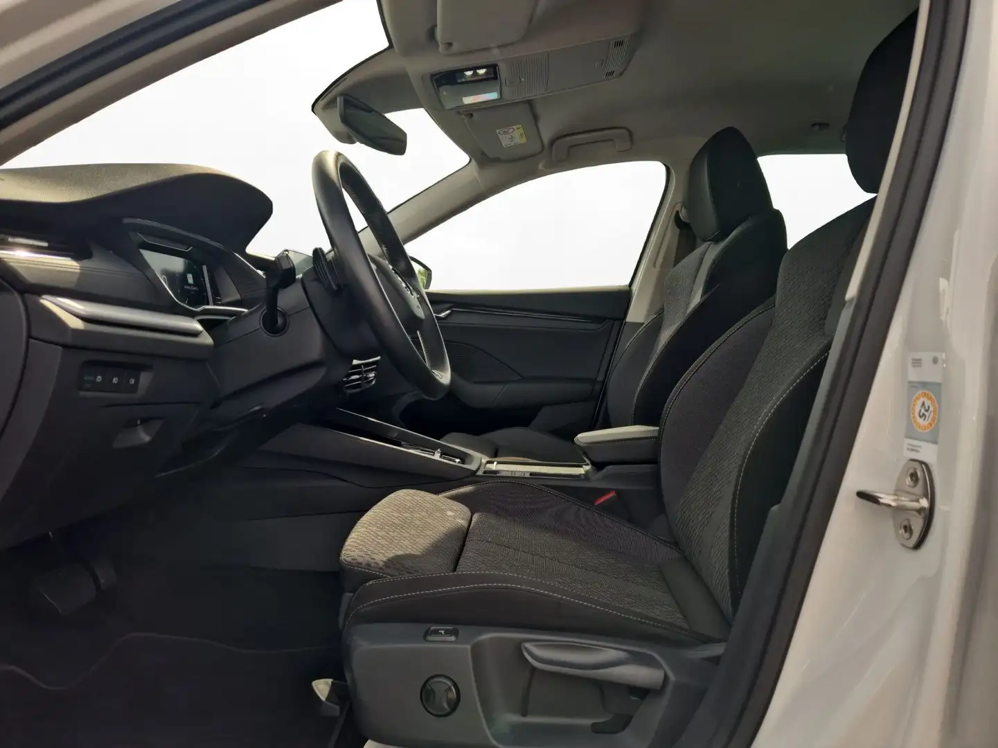 Skoda Octavia Combi 2.0 TDI DSG Ambition Navi Klima Si Weiß - 2