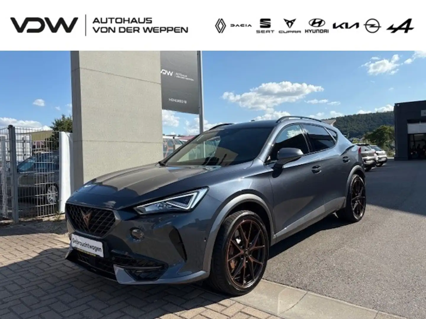 CUPRA Formentor VZ 4Drive Klima Navi Rückfahrkamera Sitzheizung Grijs - 1