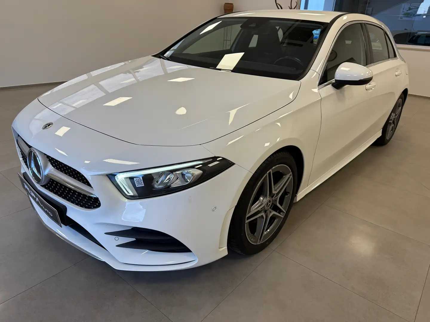 Mercedes-Benz A 200 Classe A - W177 2018 d AMG Blanc - 2