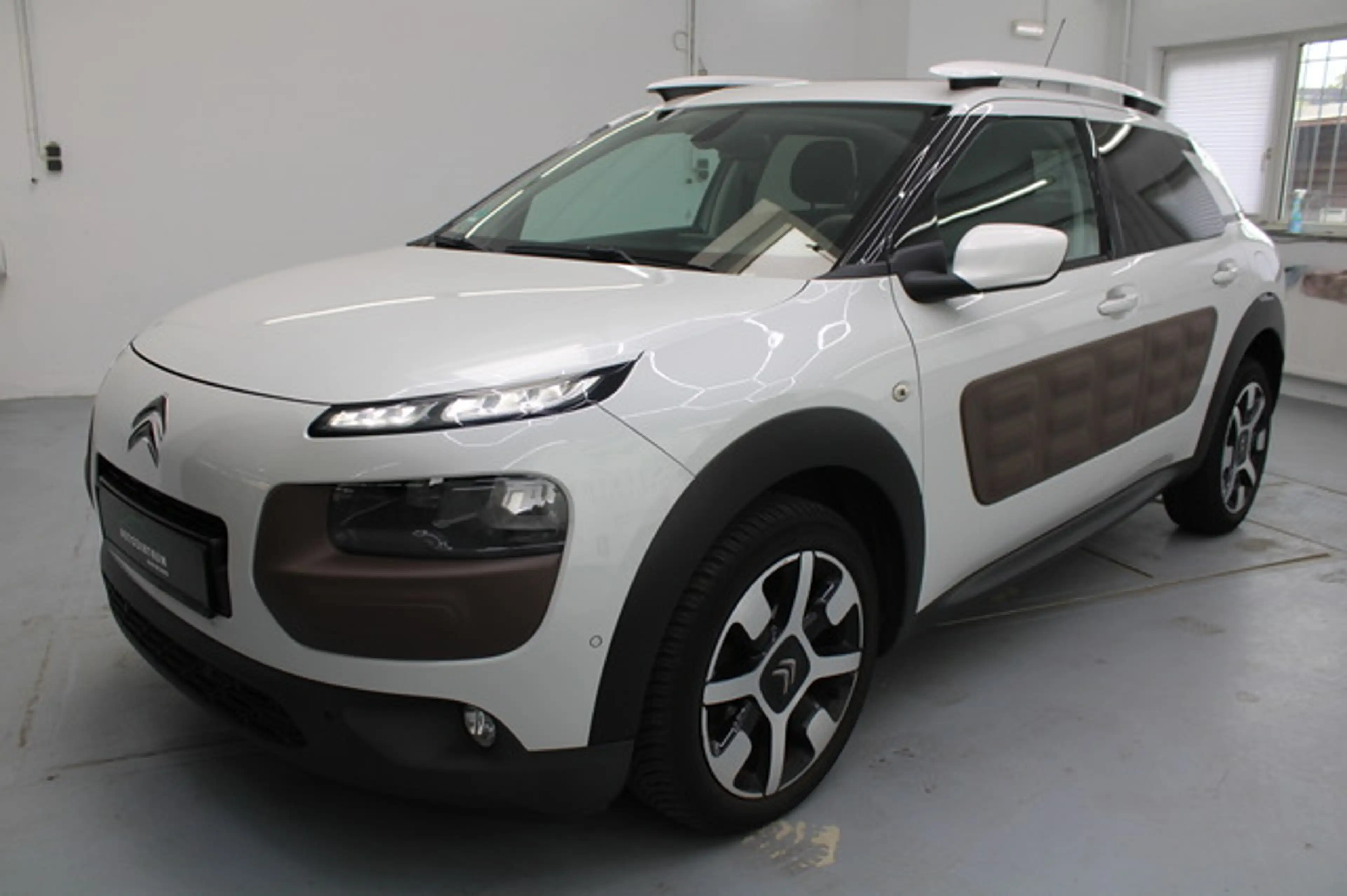 Citroen C4 Cactus Navi/Panorama/Kamera/Scheckheft/SHZ — photo 2