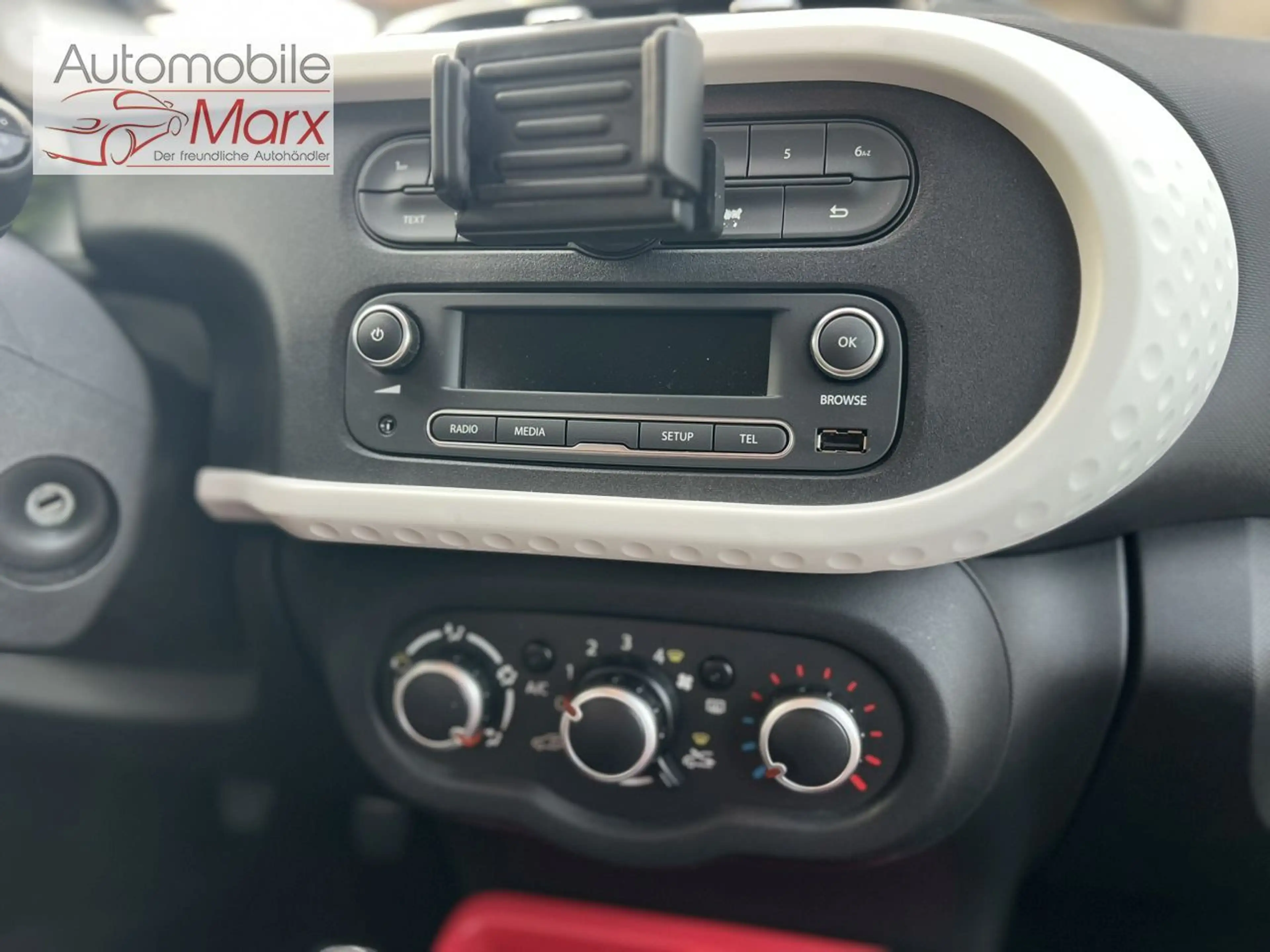 Renault Twingo Experience,Einparkhilfe,Bluetooth,LED,1Hand — photo 11