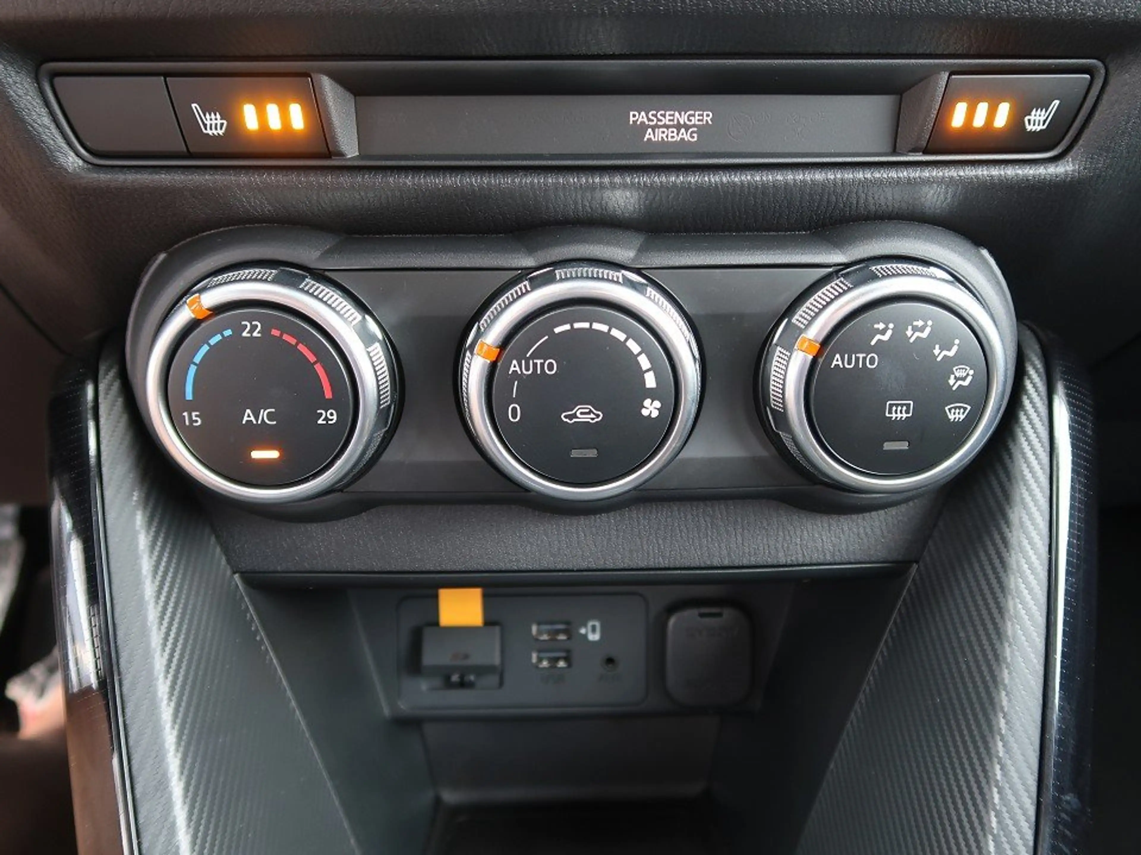 Mazda 2 Lim. *Garantie 03/2030*1. Hand*Bestzustand* Center — photo 25
