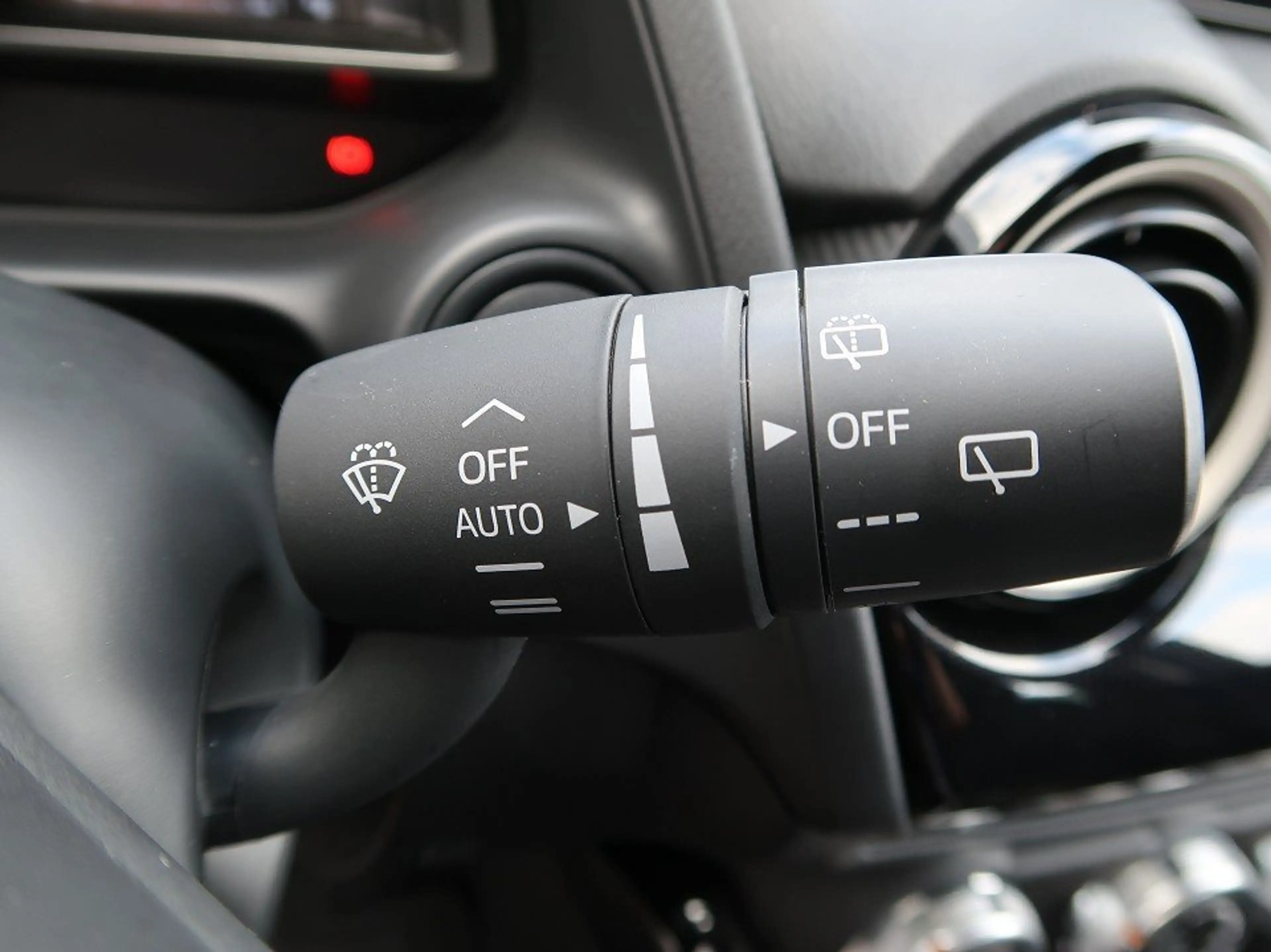 Mazda 2 Lim. *Garantie 03/2030*1. Hand*Bestzustand* Center — photo 19