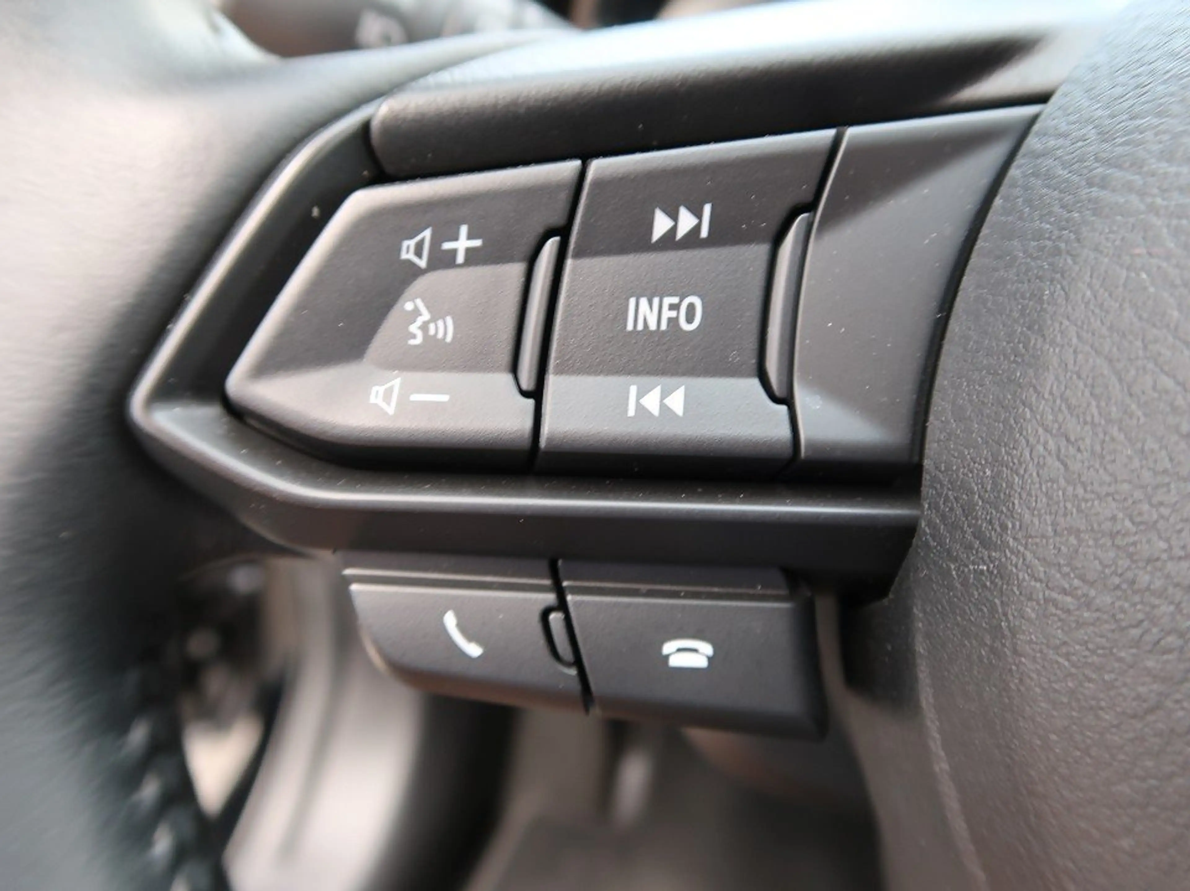 Mazda 2 Lim. *Garantie 03/2030*1. Hand*Bestzustand* Center — photo 16
