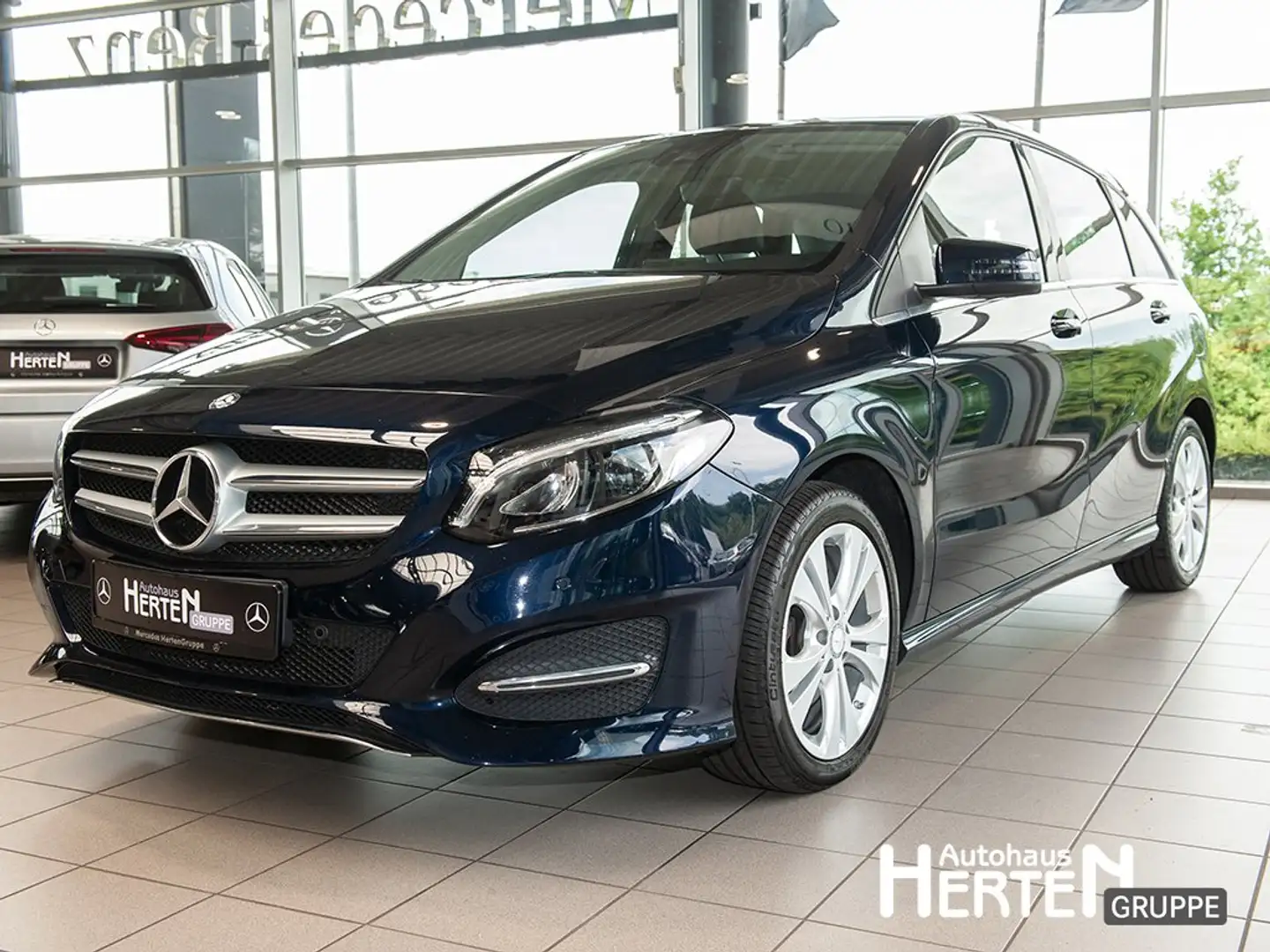 Mercedes-Benz B 220 4M URBAN + AHK + LED + GARMIN + RÜCKFAHRK. Blue - 1
