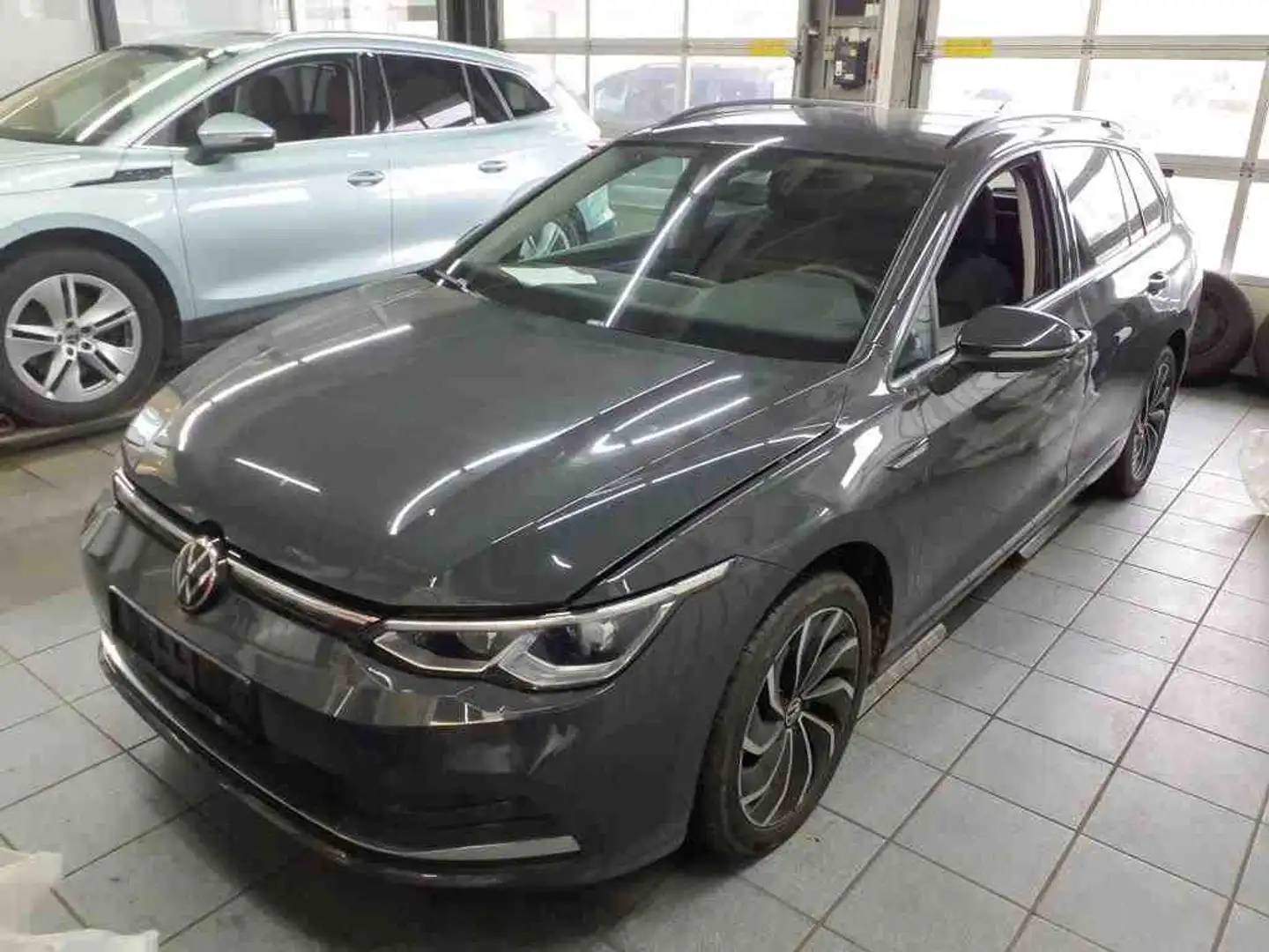 Volkswagen Golf Variant Golf VIII Variant 2.0 TSI DSG STYLE*LED*PDC*SHZ* Grau - 2