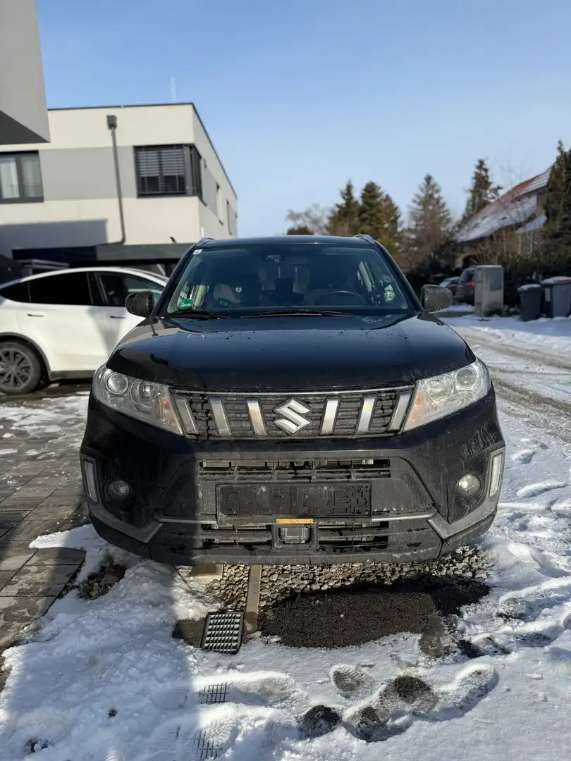 Suzuki Vitara 1,4 DITC ALLGRIP flash Aut. Schwarz - 1