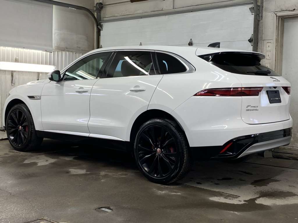 2022 Jaguar F-Pace