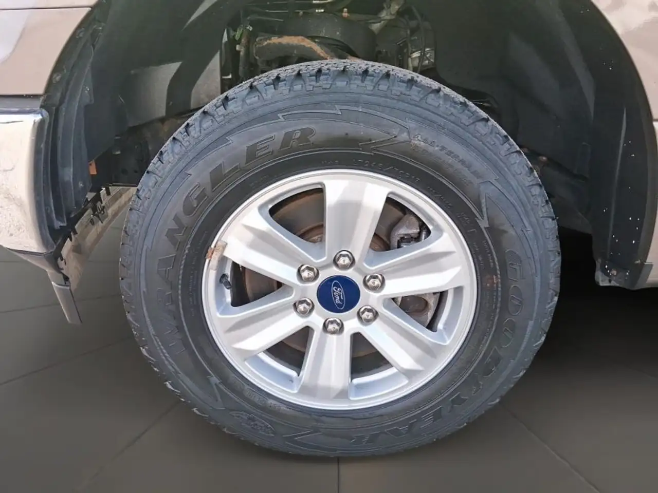 Ford F 150 снимка Ford F 150