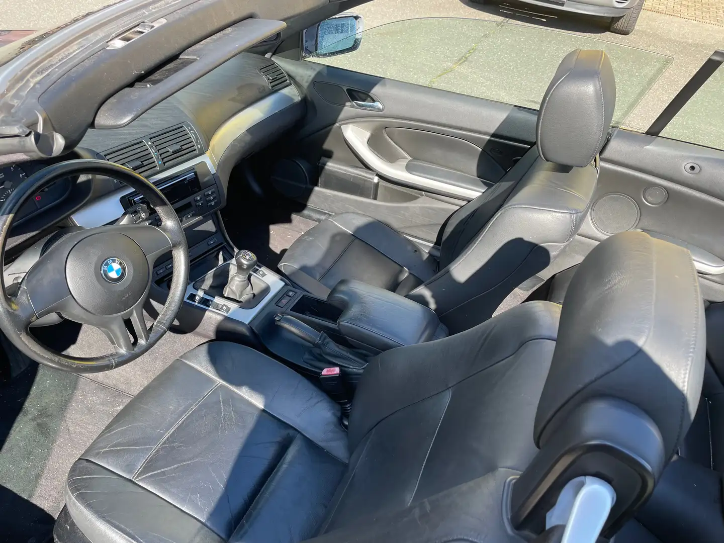 BMW 318 Ci Cabrio TÜV:06/2025 NEU Gris - 2