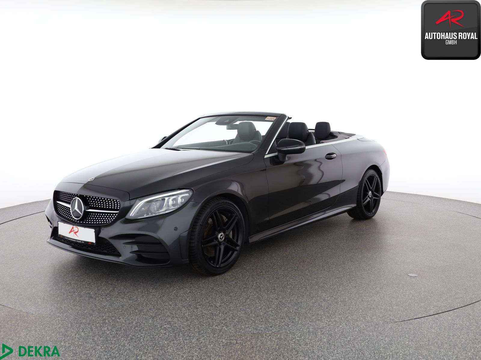 Second hand Mercedes Benz C-Class 300