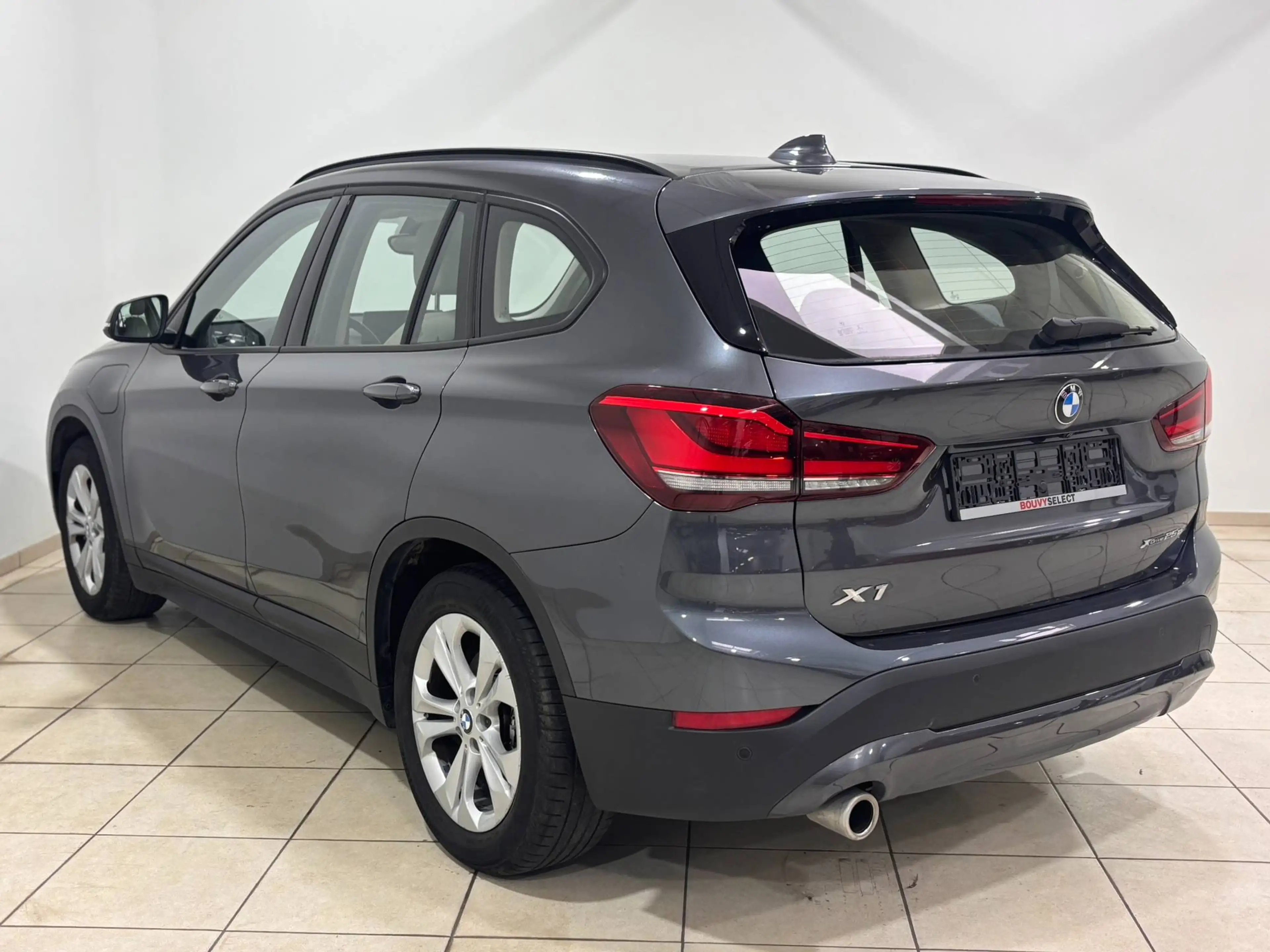 BMW X1 1.5iA xDrive25e PHEV *NAVI*CAMERA*CLIM*CAPTEURS* — photo 7