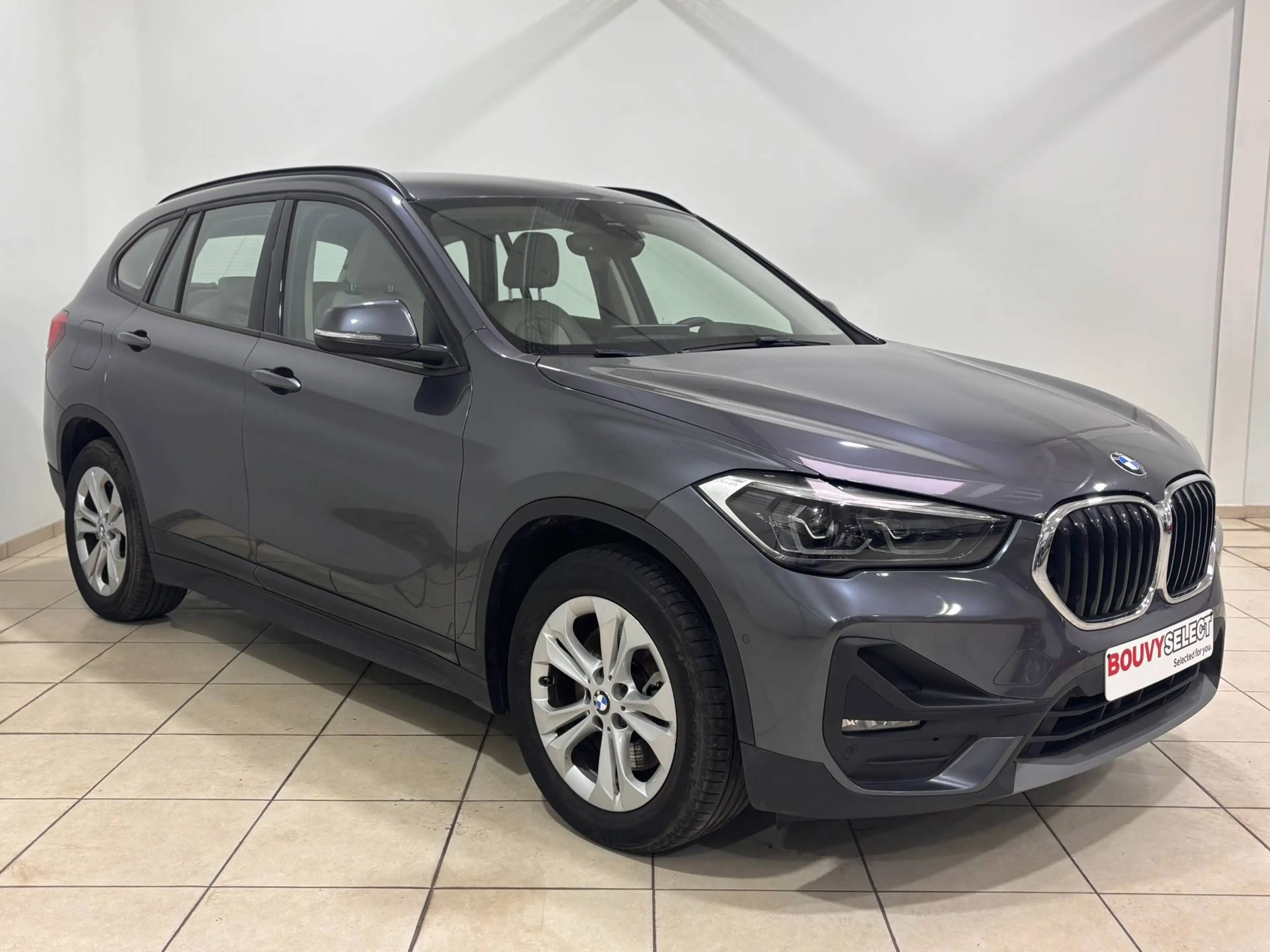 BMW X1 1.5iA xDrive25e PHEV *NAVI*CAMERA*CLIM*CAPTEURS* — photo 3