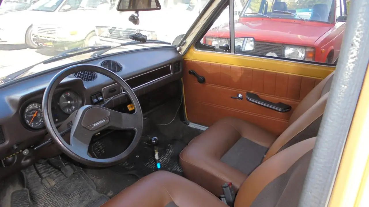 Zastava GT 55 4-Gang, Audioanlage,2-Außenspiegel, foto 10