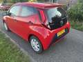 Toyota Aygo 1.0 VVT-i x-fun Rood - thumbnail 6