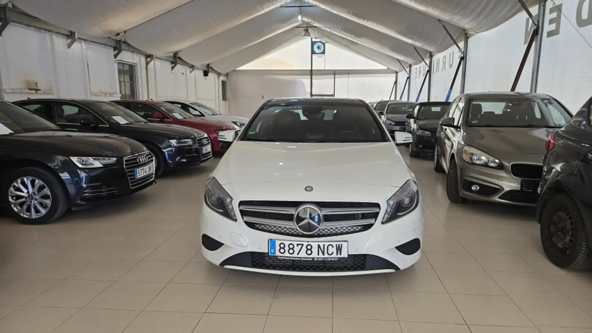 Mercedes-Benz A 180 BE Edition Blanc - 1