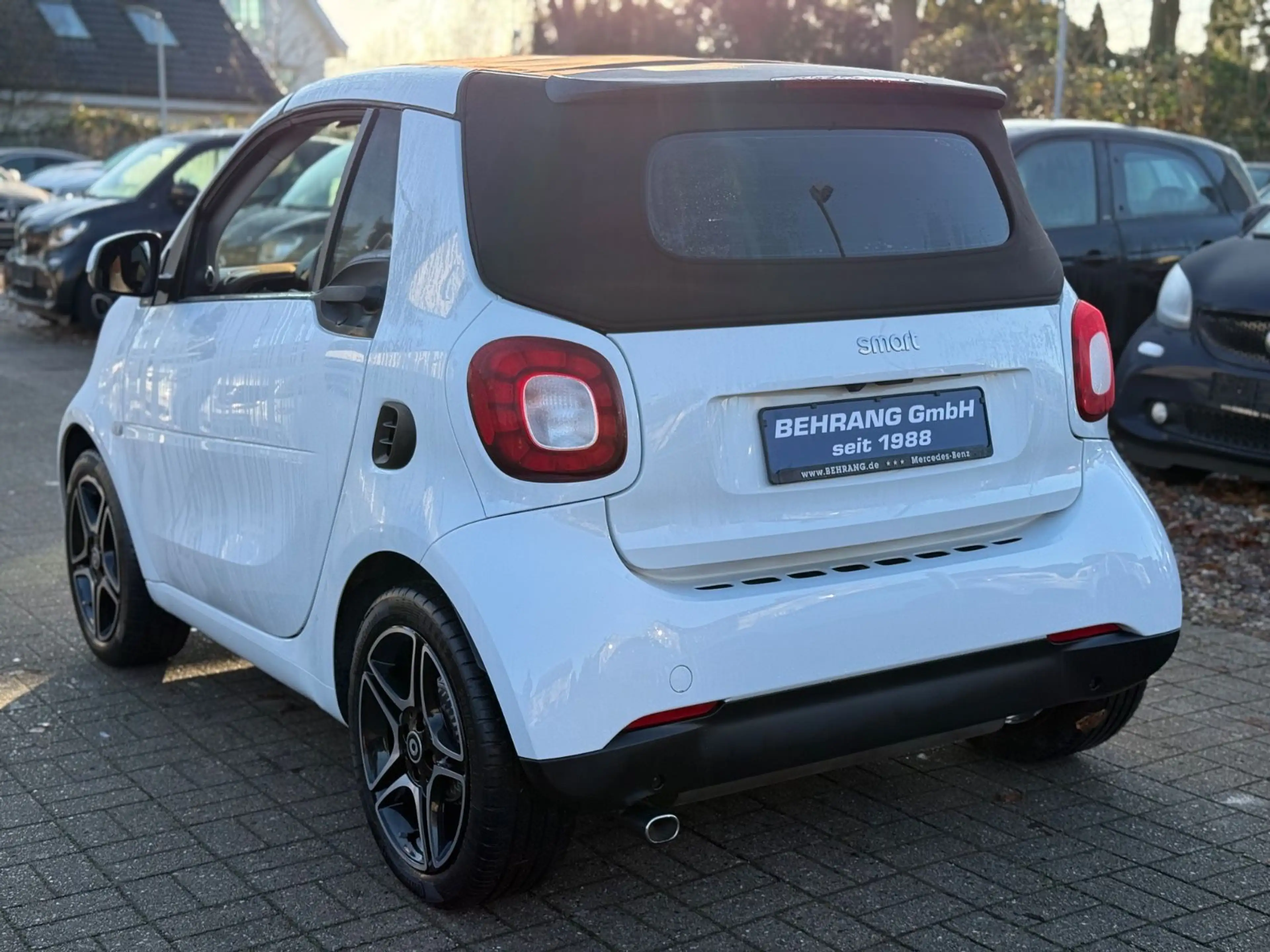 smart forTwo *CABRIO*PERFECT*JBL*KAMERA*NAVI*90PS — photo 5