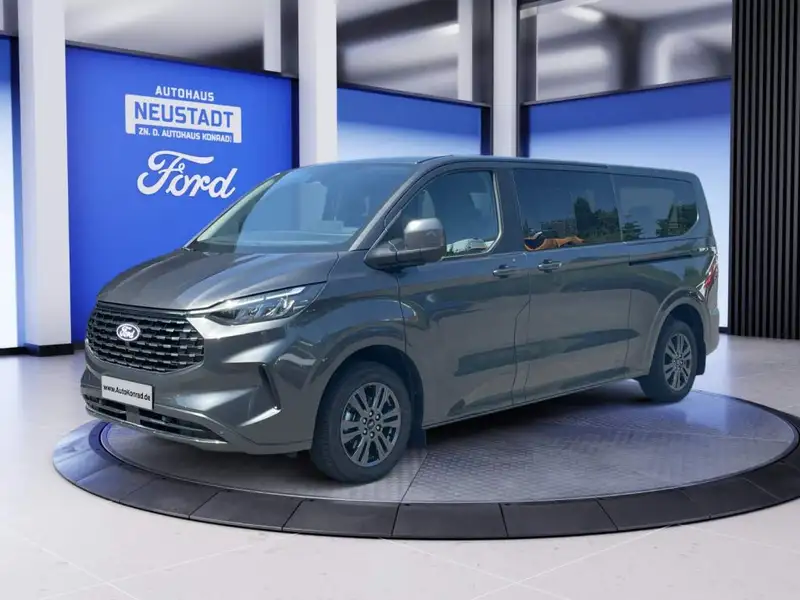 FORD Tourneo