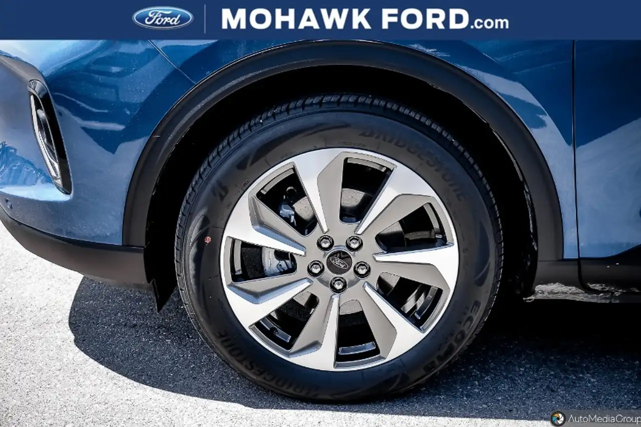 Ford Escape photo Ford Escape