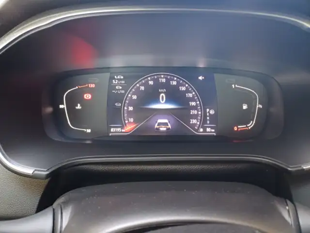 Renault Megane view 8