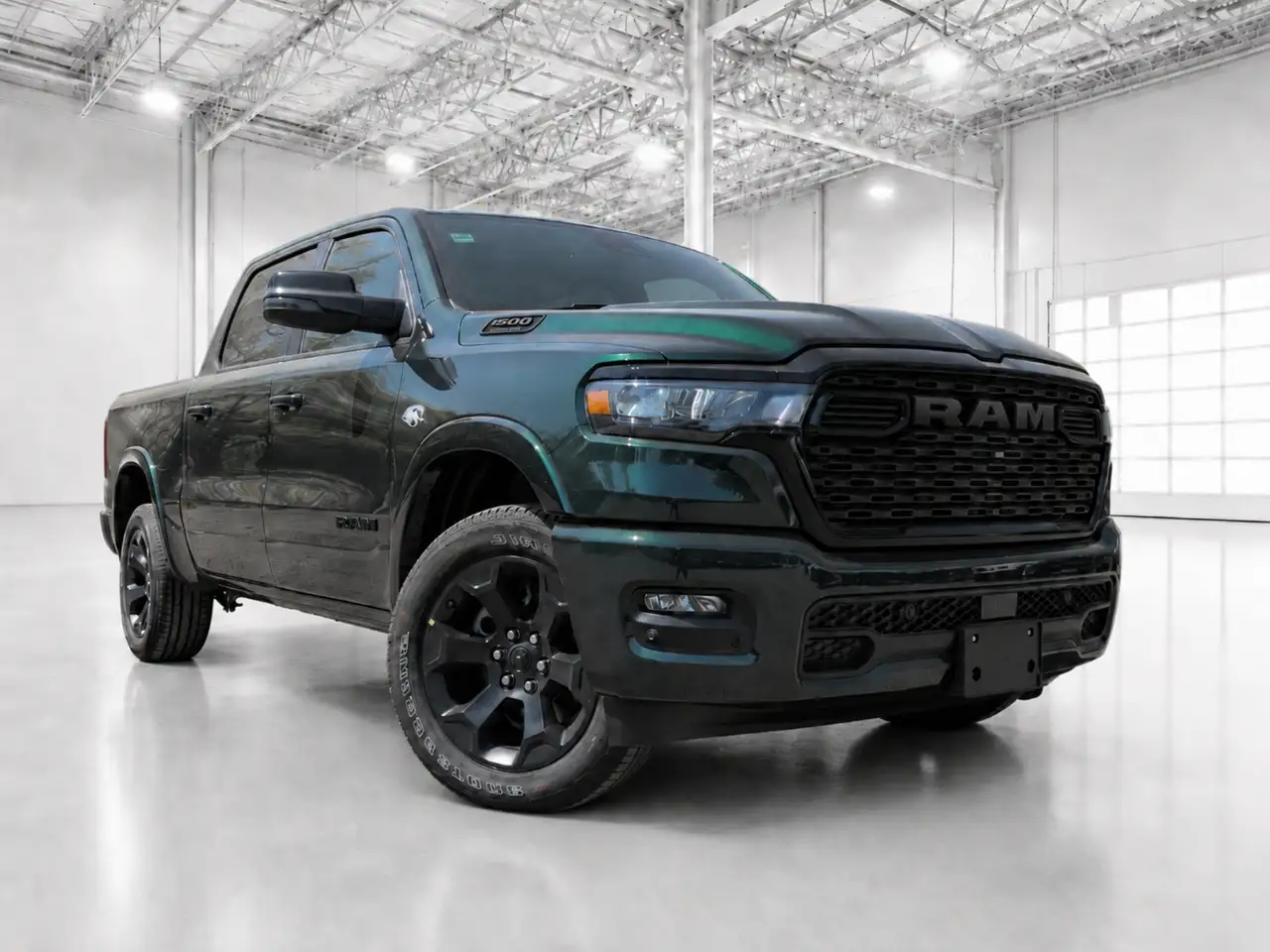 RAM 1500 снимка RAM 1500