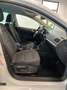 Volkswagen Golf 1,6 TDI COMFORTLINE AHK VIRTUAL RFK 18 ZOLL Kombi Weiß - thumbnail 22