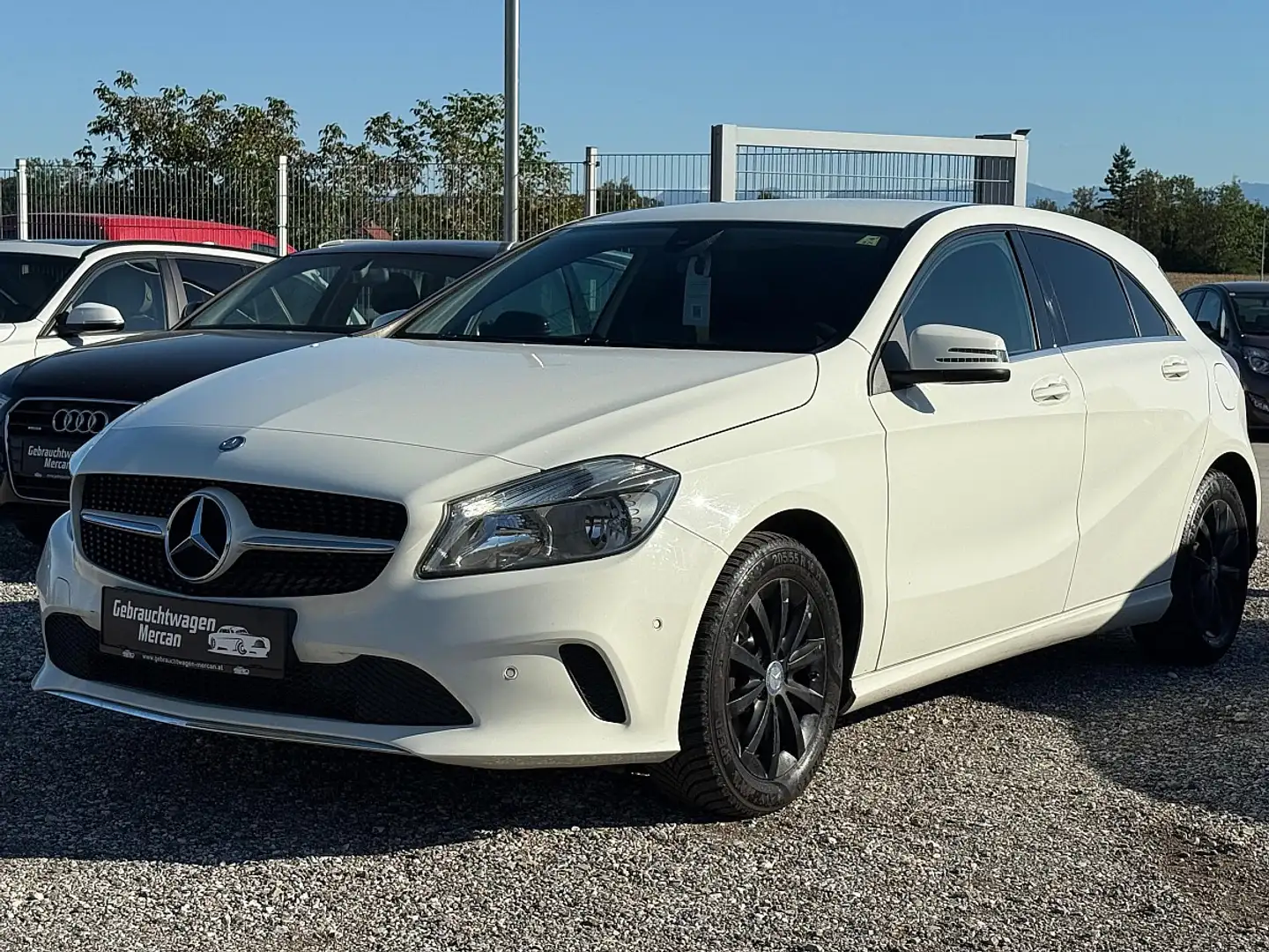 Mercedes-Benz A 180 d Aut. Weiß - 1