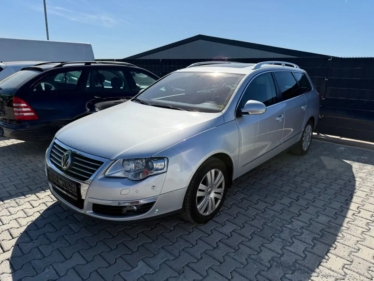 Volkswagen Passat Variant Highline** 162 tkm ! Scheckheft ! Argento - 1