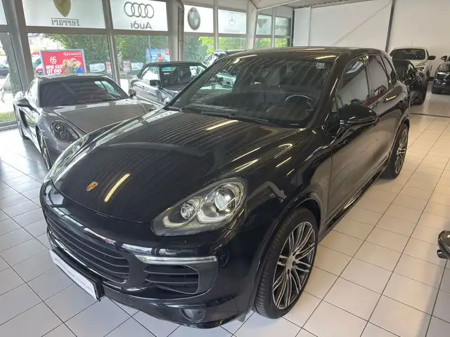 Porsche Cayenne S Diesel/orig. 82000km / Pano/ 21"