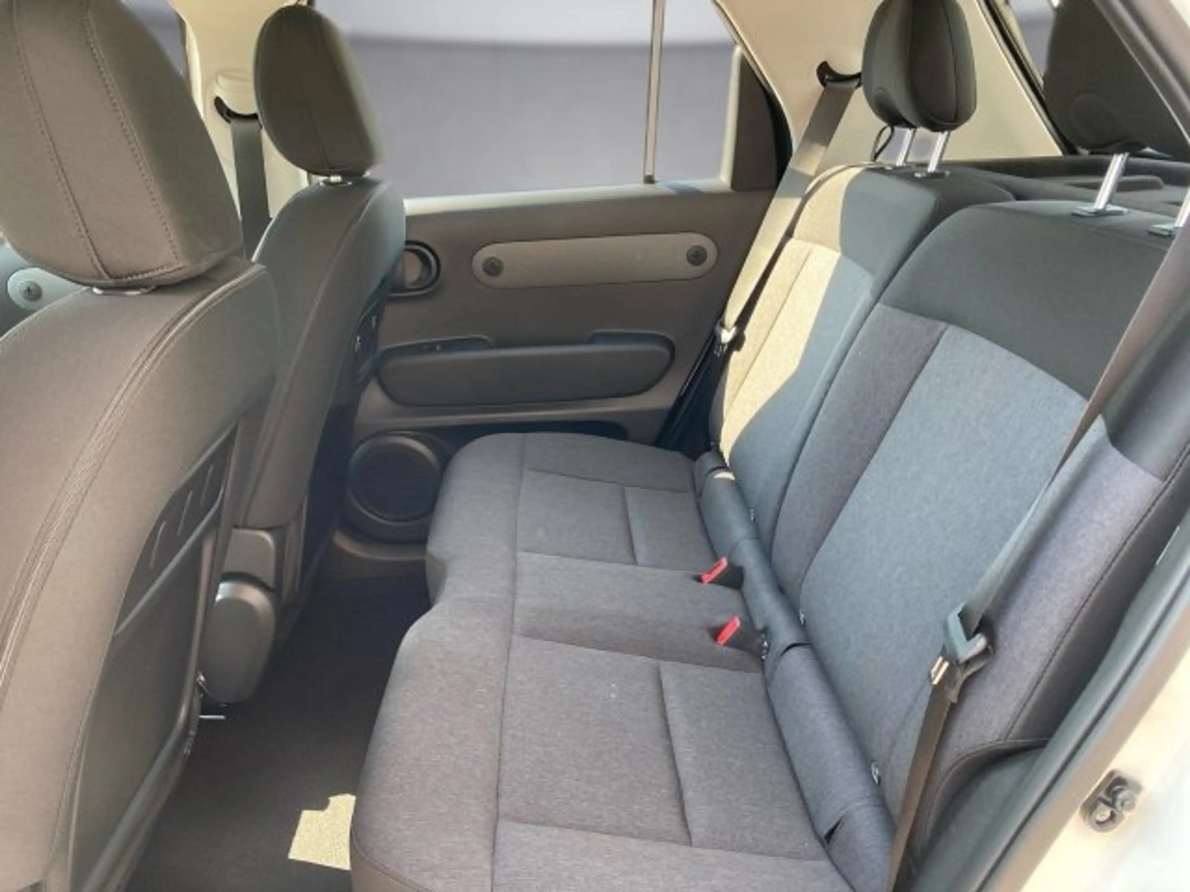 Hyundai Inster Smart Line 49kWh — photo 12