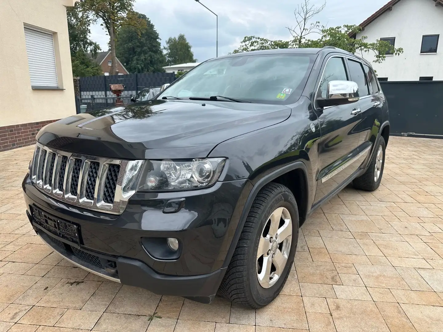 Jeep Grand Cherokee 5.7 V8 HEMI+LPG Gas+Voll+Panorama Grijs - 1