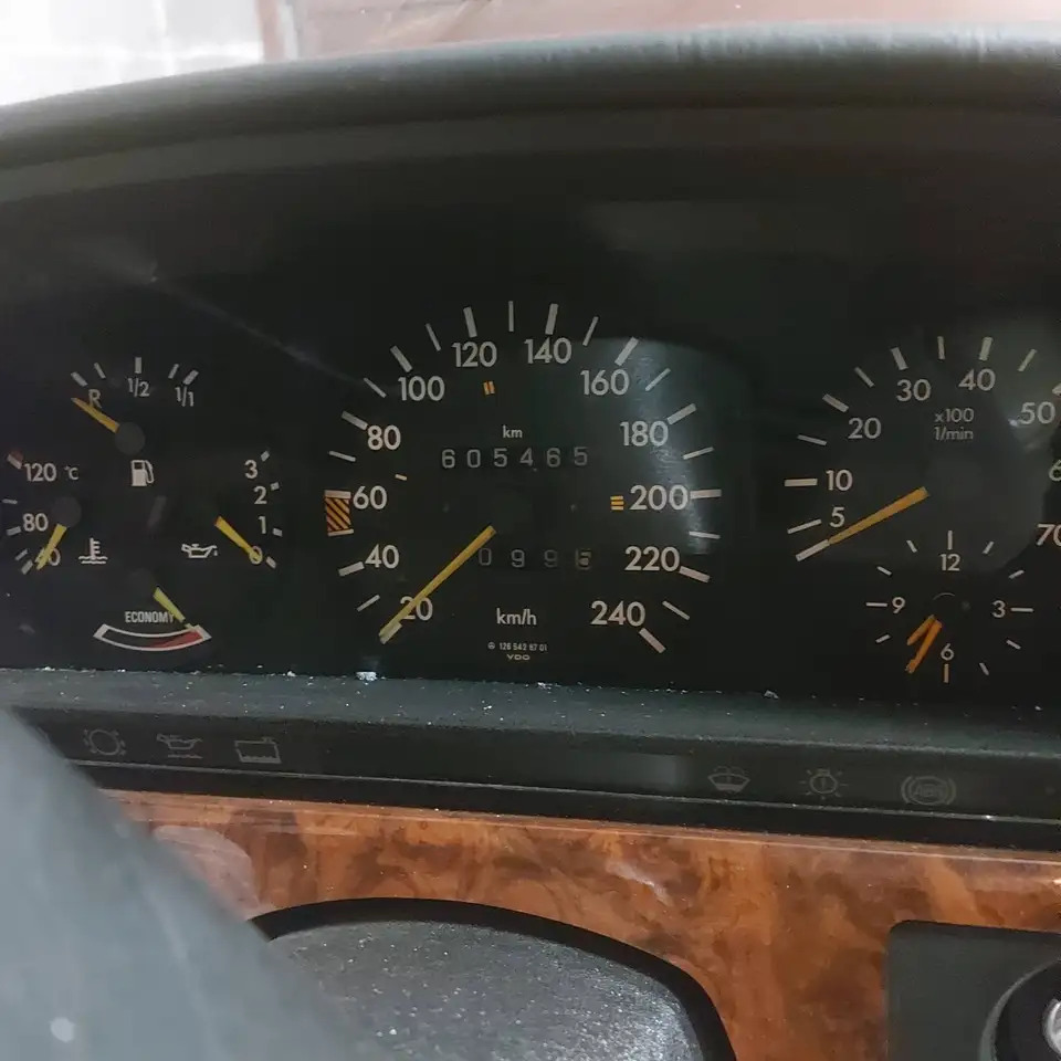 Mercedes-Benz 420 SEL, foto 11