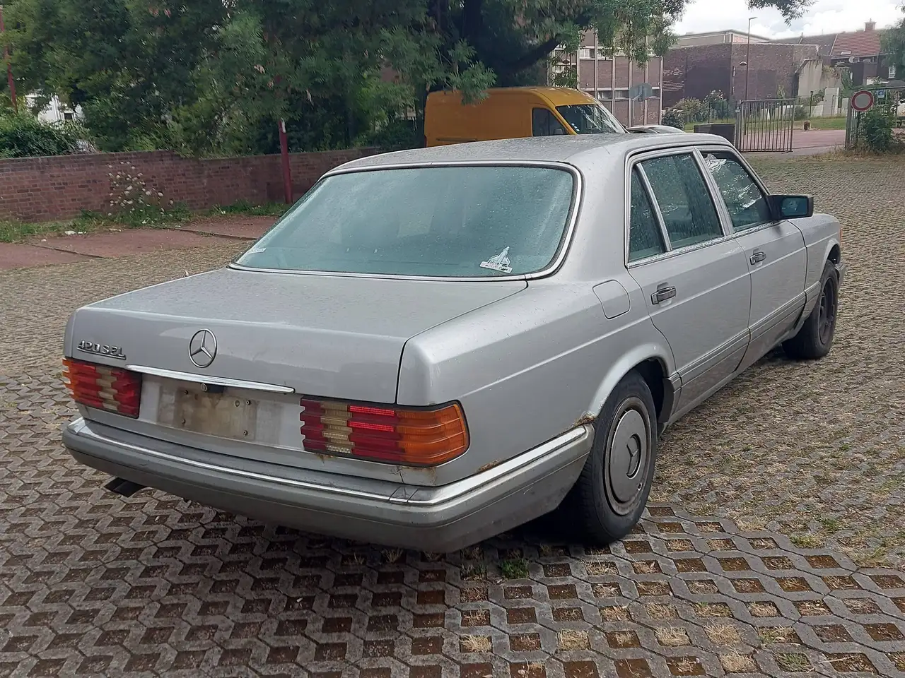 Mercedes-Benz 420 SEL, foto 6