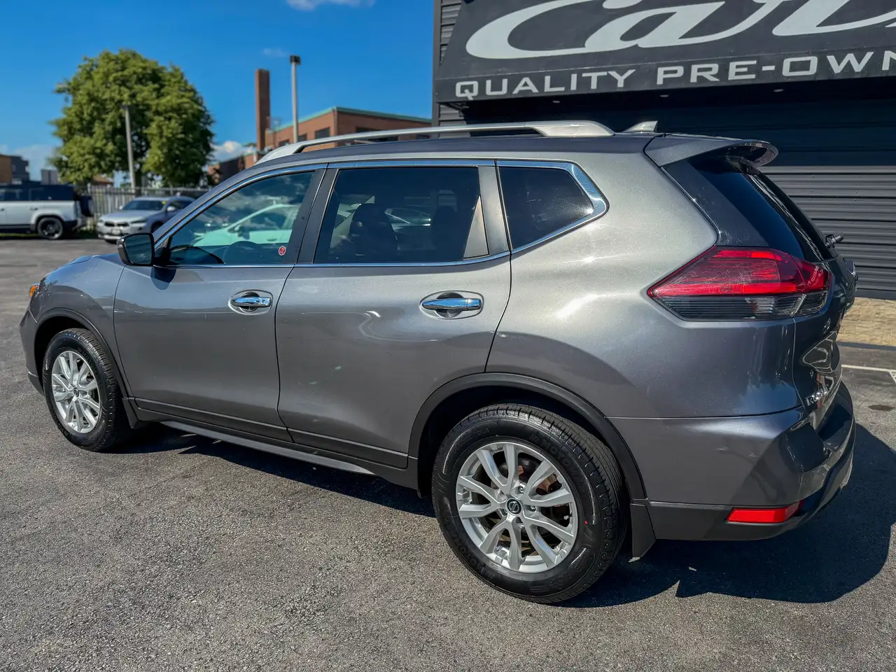 Nissan Rogue fotografie Nissan Rogue