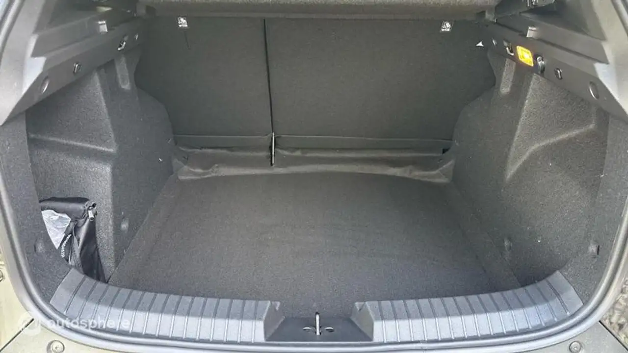 Dacia Duster — photo 14