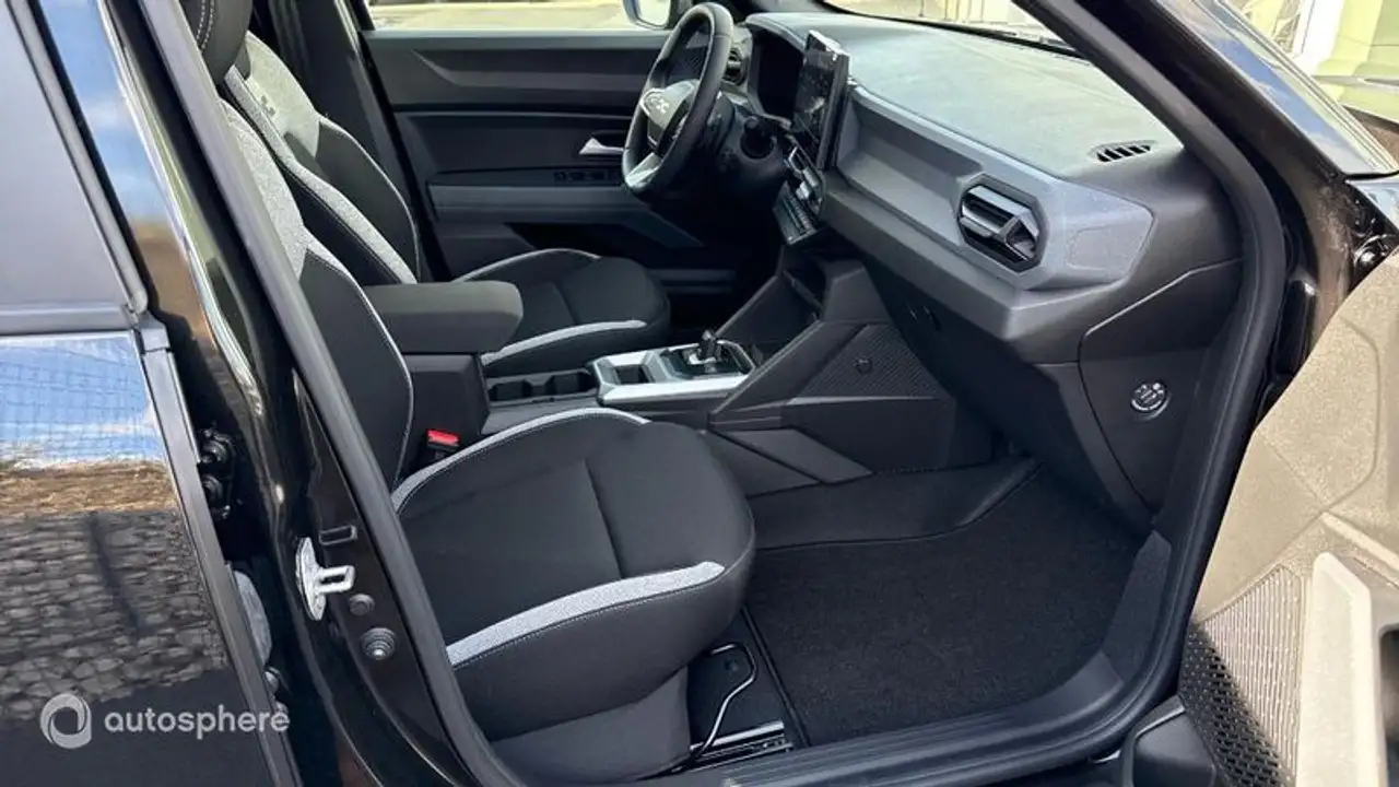 Dacia Duster — photo 15