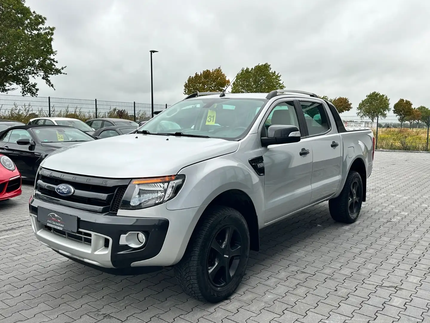 Ford Ranger Wildtrak 3.2 TDCI Doppelkabine 4x4 Leder Silber - 1
