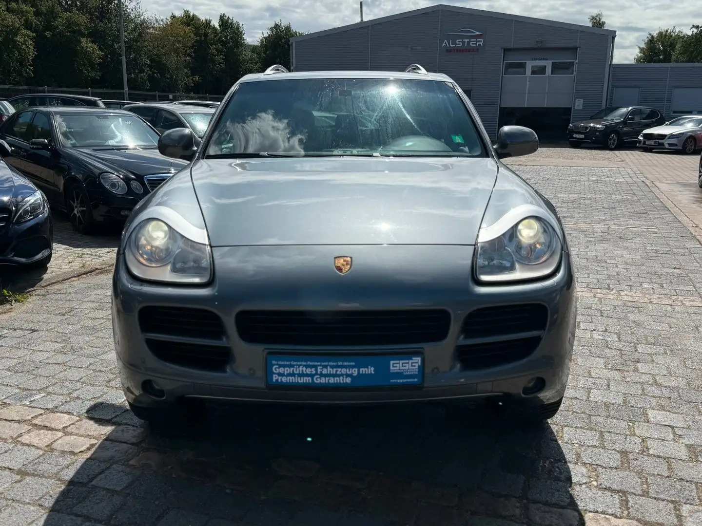 Porsche Cayenne S 4,5 Allrad Automatik *BOSE* - 2