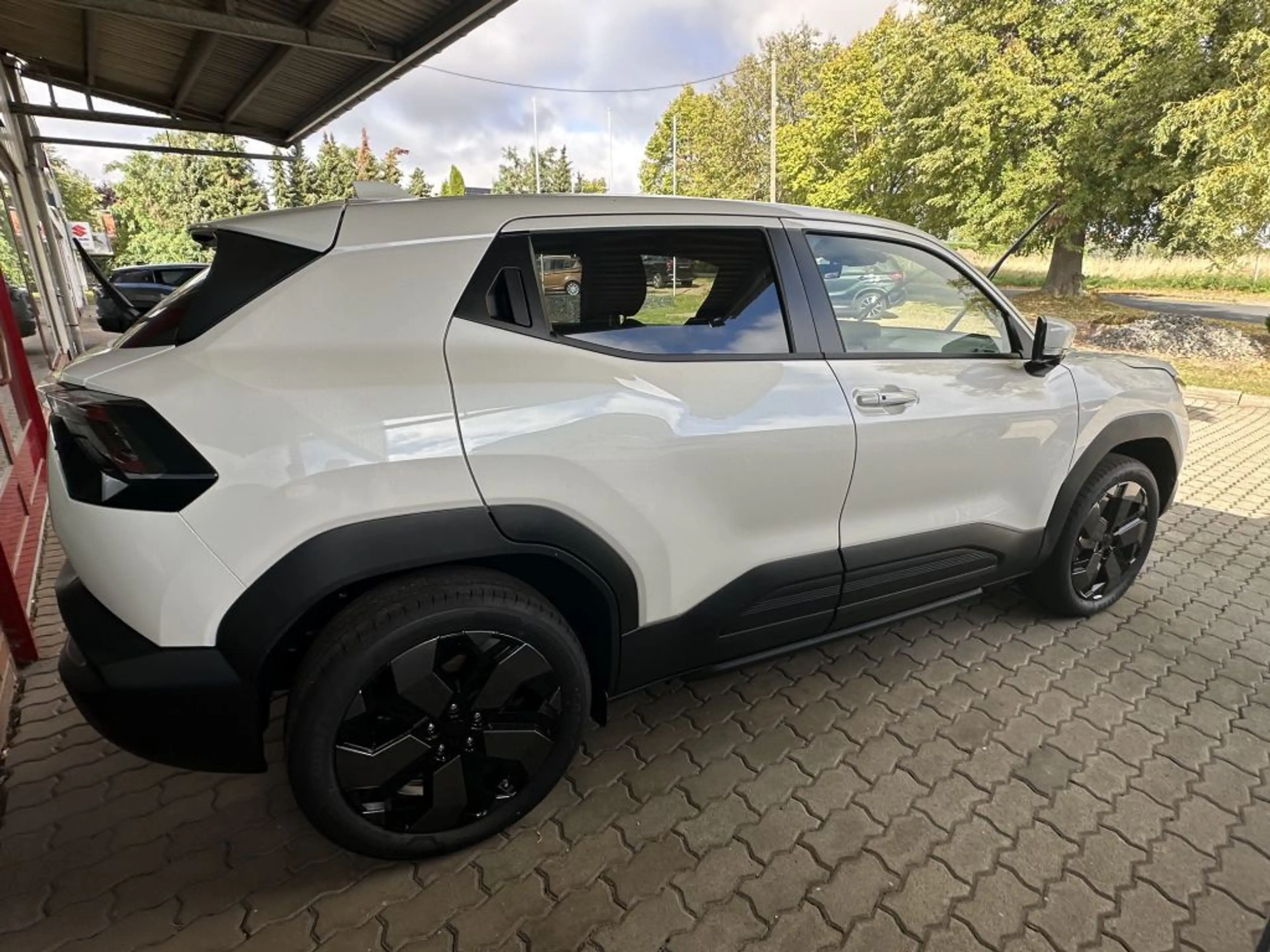 Suzuki Vitara e eAxle (61 kWh) Allgrip-e Comfort+ — photo 6