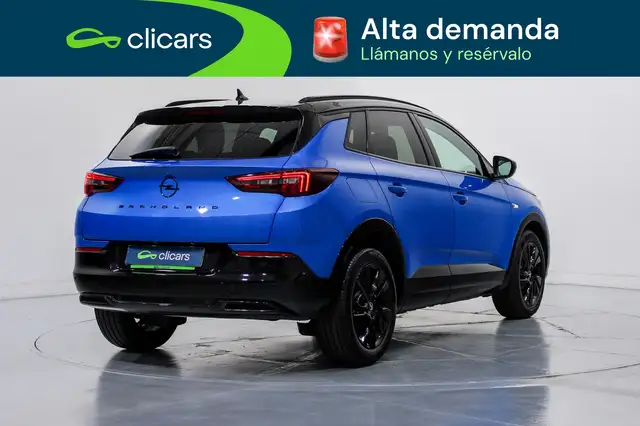 Opel Grandland view 5